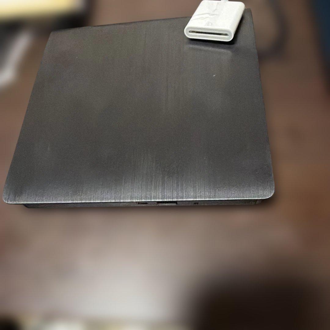 Apple MacBook Air M2 16GB DVD、SDカードリーダー付