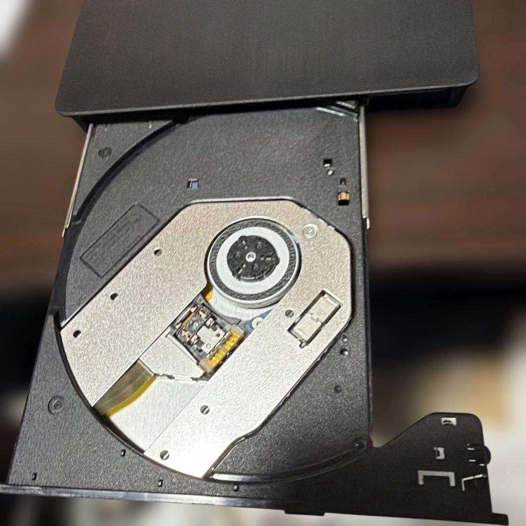 Apple MacBook Air M2 16GB DVD、SDカードリーダー付