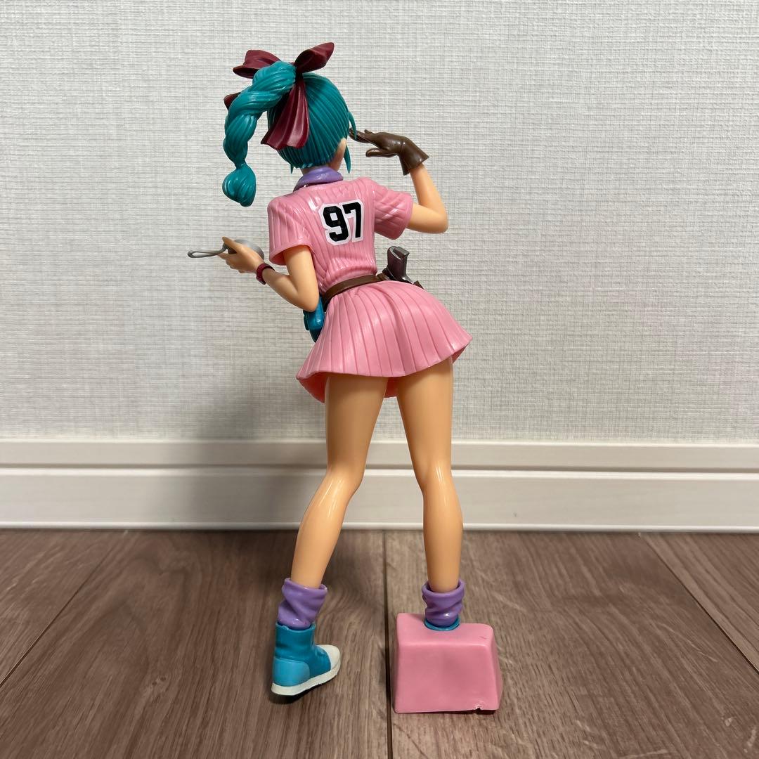 【期間限定値下げ中】ドラゴンボール ブルマ フィギュア