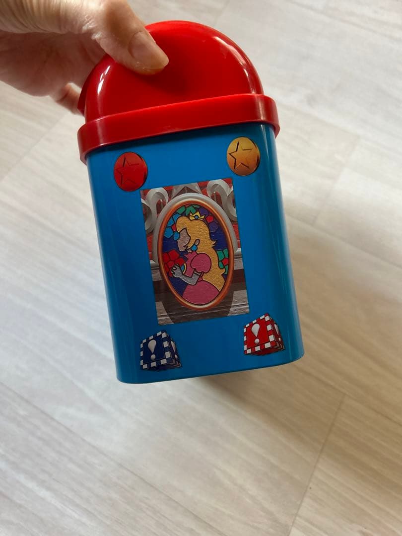 美品　スーパーマリオ　お菓子缶　ゴミ箱　赤