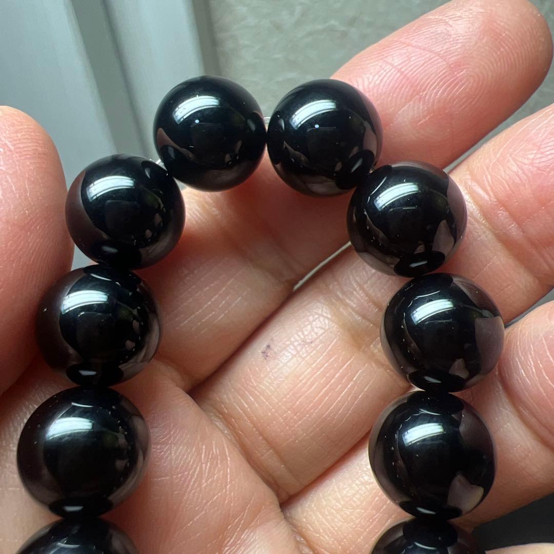 魔除けの王様　モリオンブレスレット