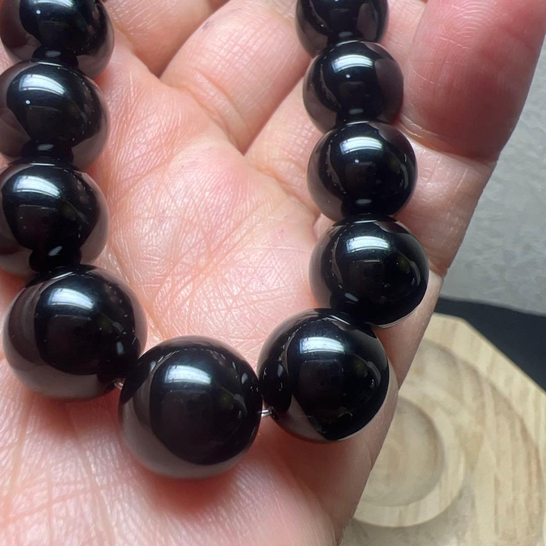 魔除けの王様　モリオンブレスレット