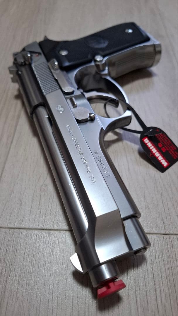 極上美品　東京マルイ　M92F　クロームメッキモデル　IONX仕様　ガスガン