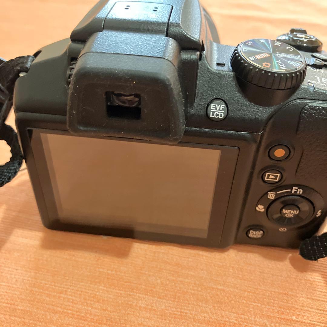 FUJIFILM コンパクトデジタルカメラ