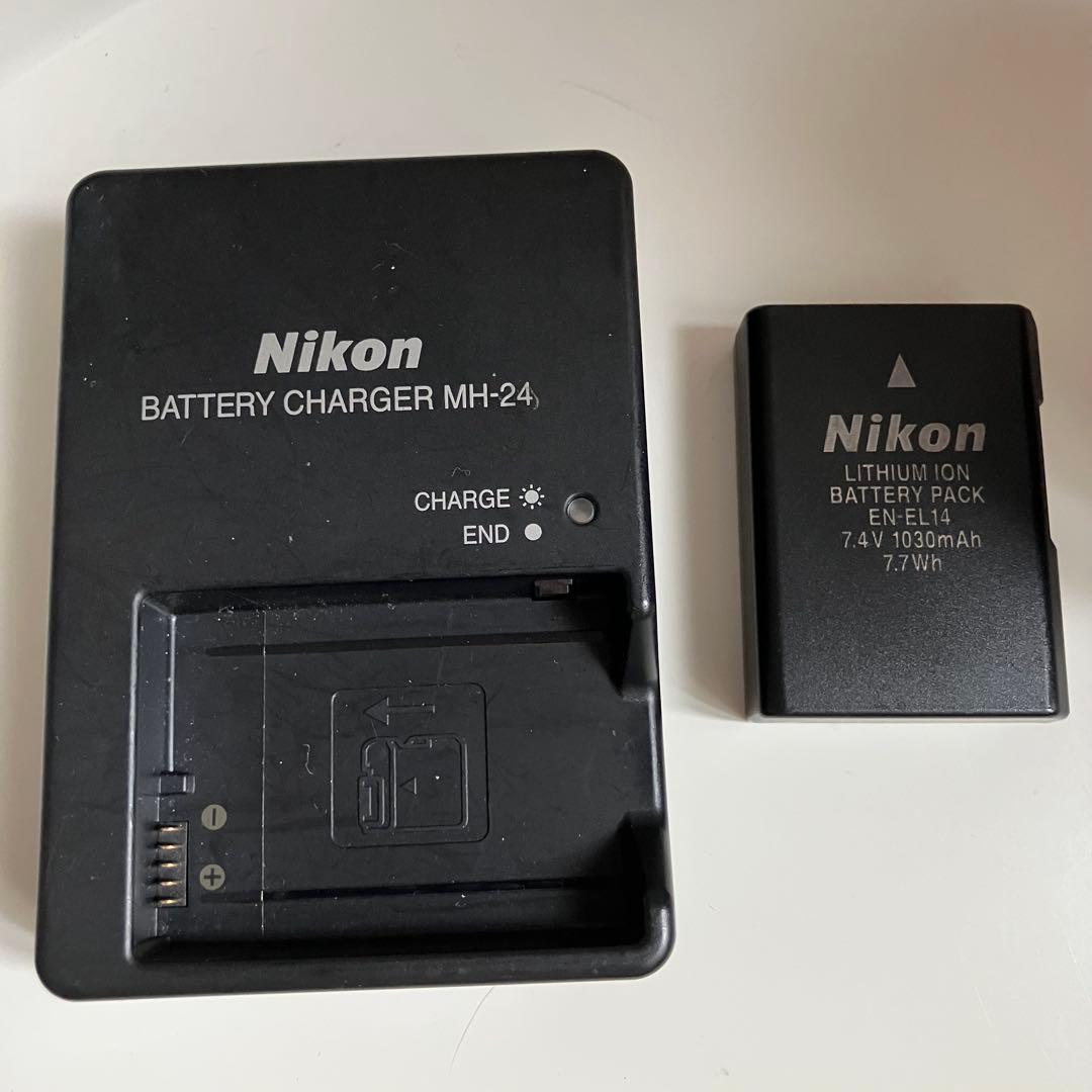 Nikon D3200 デジタル一眼レフカメラ レンズ2本 バッテリー他 セット