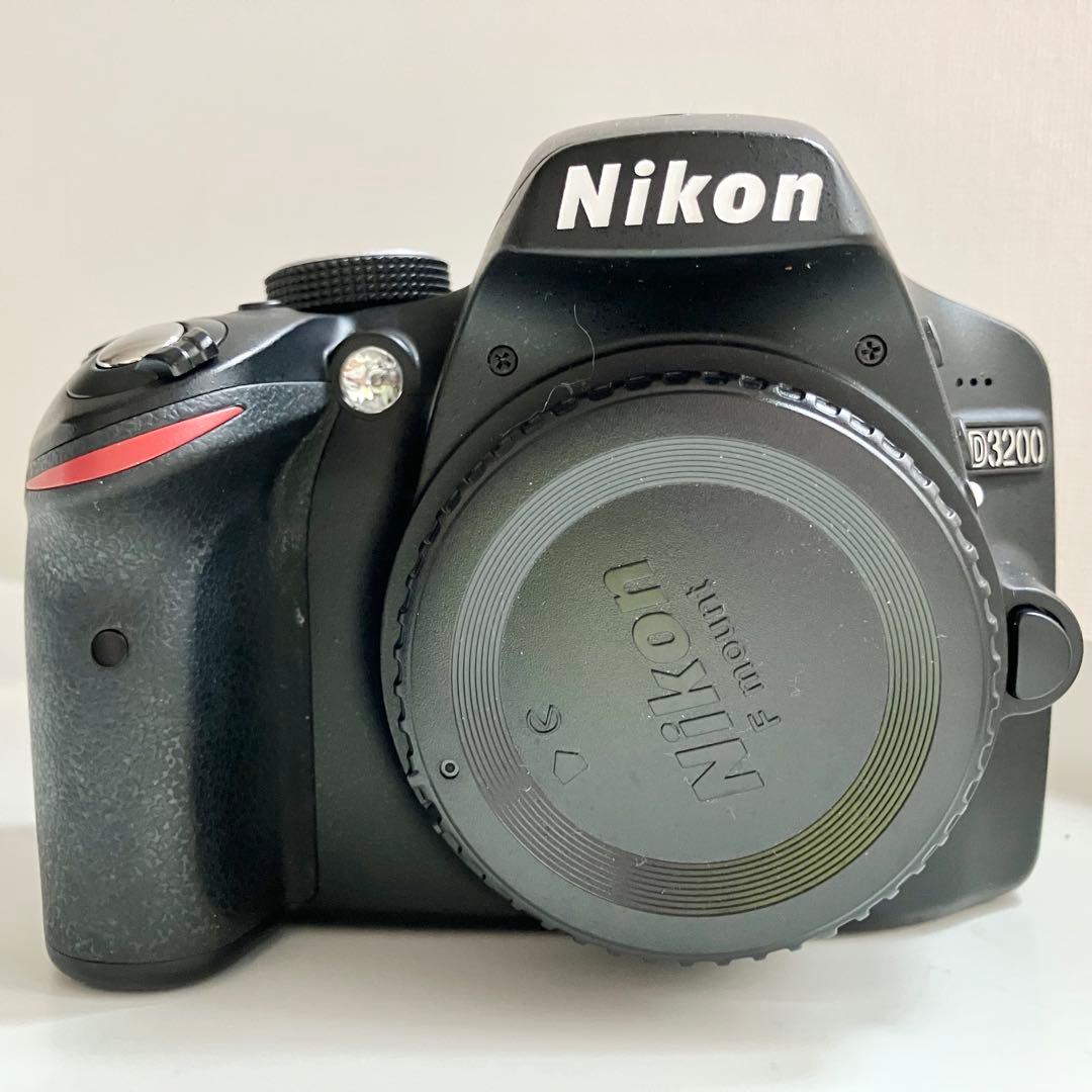 Nikon D3200 デジタル一眼レフカメラ レンズ2本 バッテリー他 セット