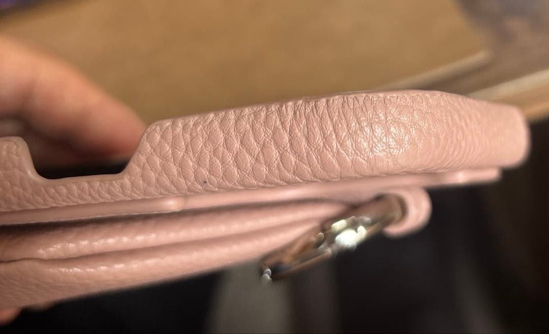 ajew エジュー iPhone14 ProMax用ケース ピンクベージュ