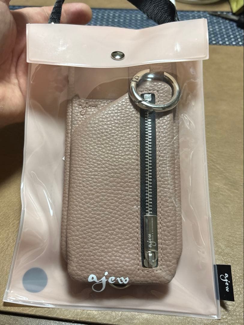 ajew エジュー iPhone14 ProMax用ケース ピンクベージュ