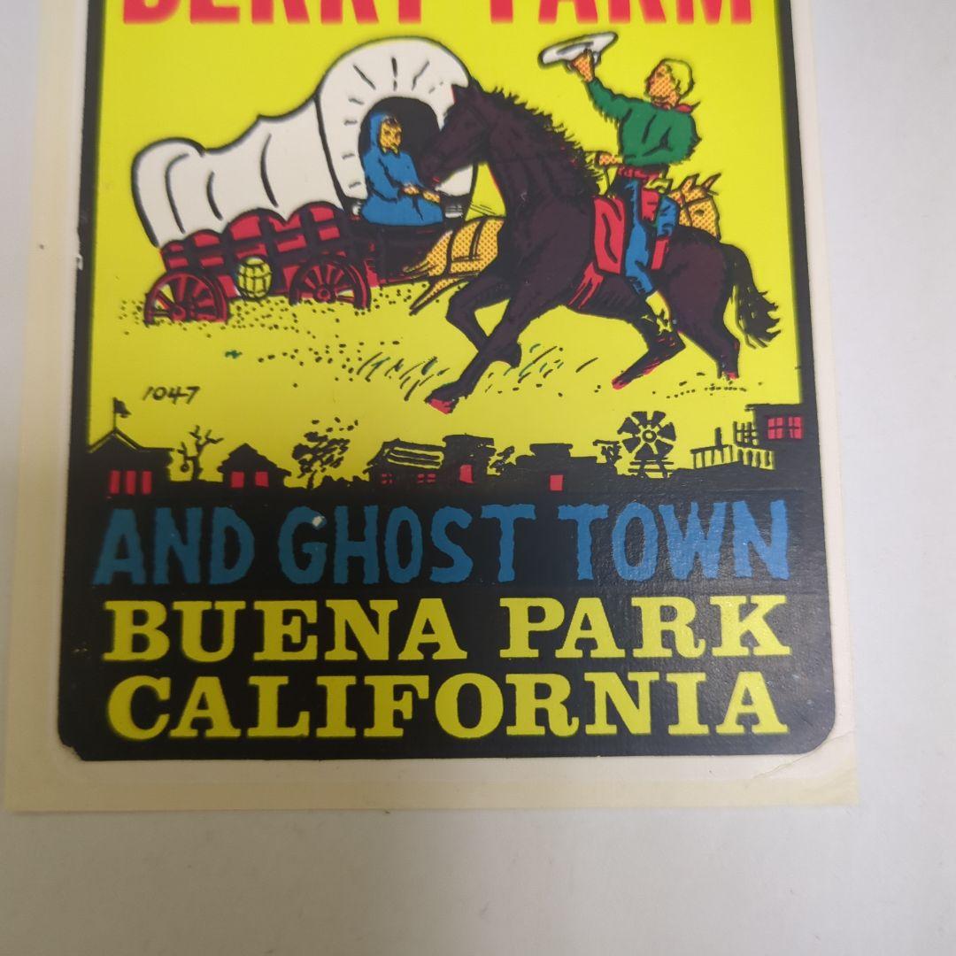 1960年代のカリフォルニア、ナッツベリーファームなどのヴィンテージステッカー