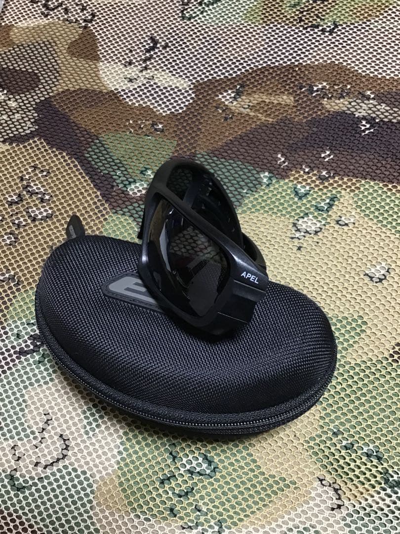 米軍放出品実物　ESS APELサングラス（ROLLBAR）中古品56
