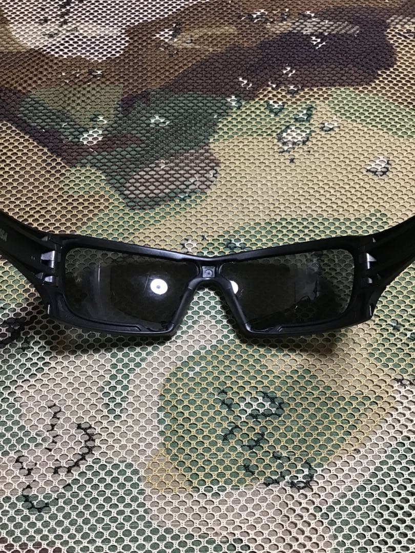 米軍放出品実物　ESS APELサングラス（ROLLBAR）中古品56