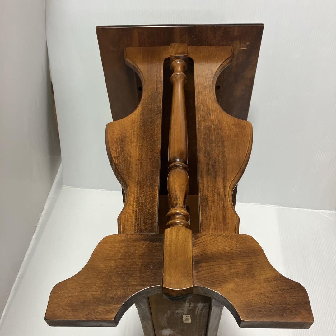 カリモク　karimoku コロニアル サイドテーブル マガジンラック付き