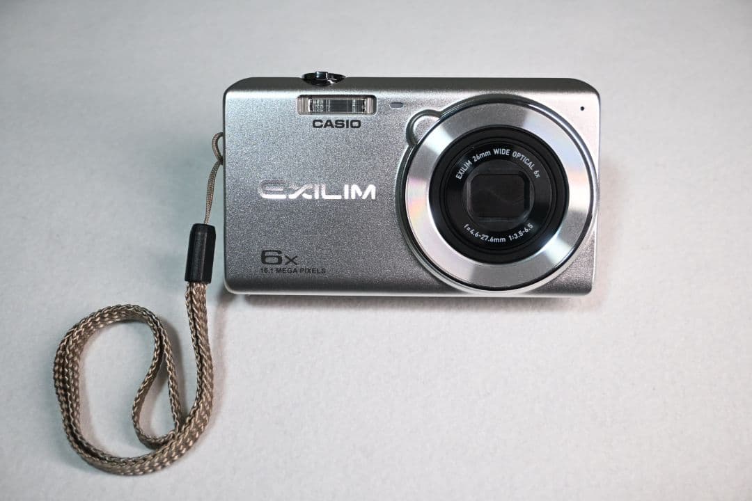 CASIO EXILIM EX-ZS28 カシオ コンデジ 【平成レトロ写真】
