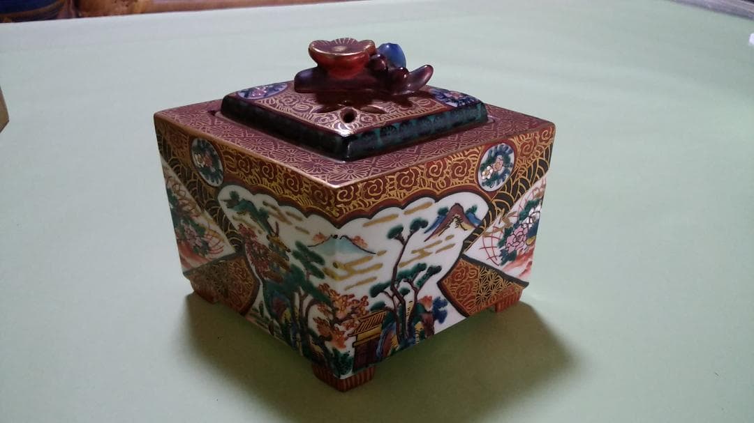 九谷庄三　菱形香炉