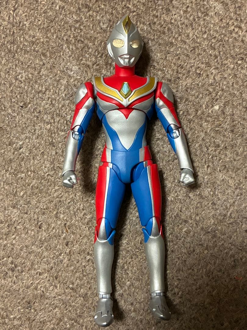 真骨彫製法 S.H.Figuarts. ウルトラマンダイナ