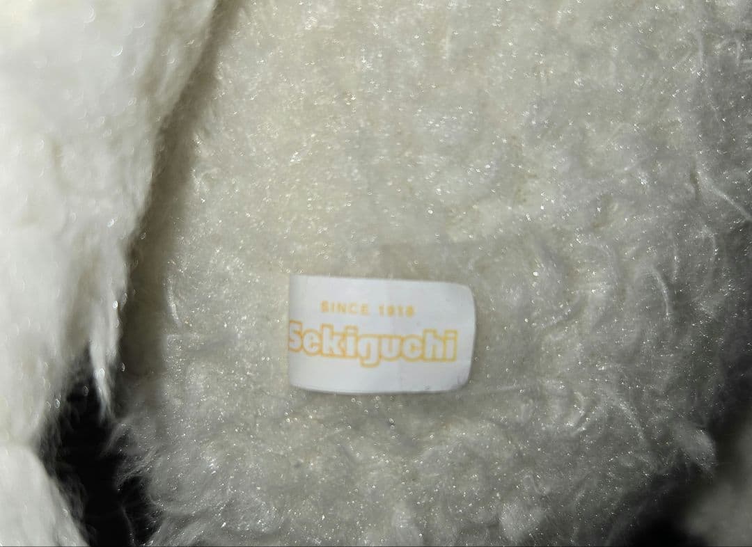 スヌーピー 赤い首輪付き