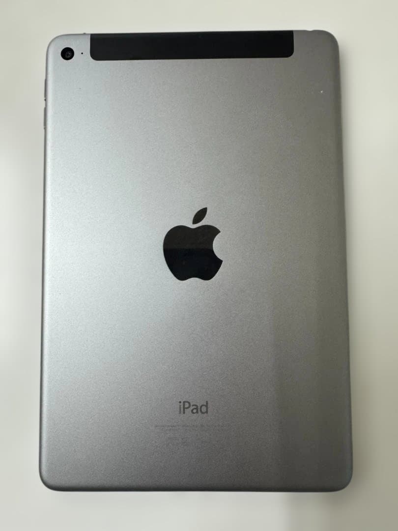 iPad mini 4 (第4世代) 128GB セルラーモデル ブラック