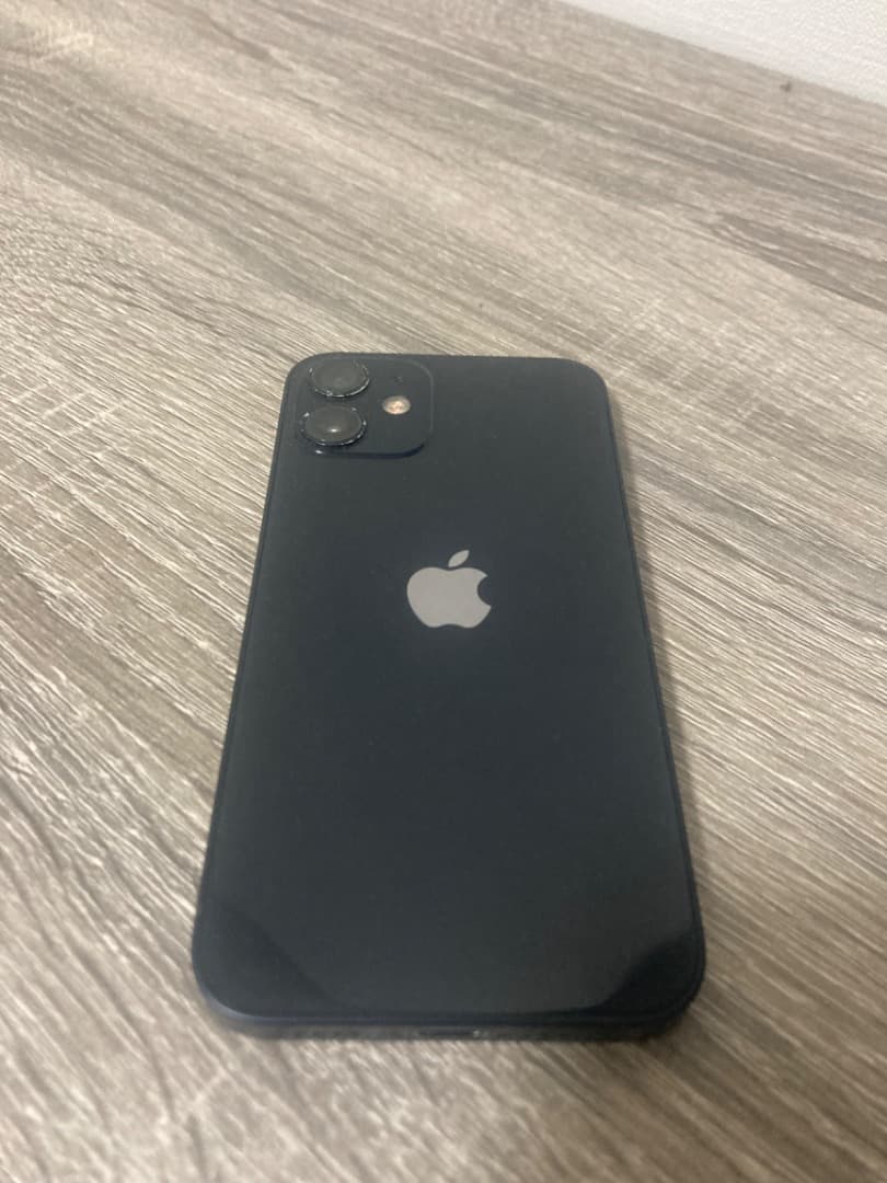 Apple iPhone12 miniブラック 本体