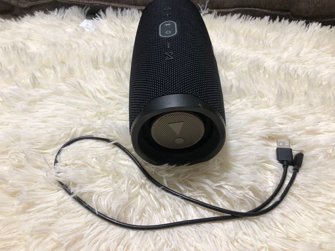 JBL Charge 4 ワイヤレススピーカー