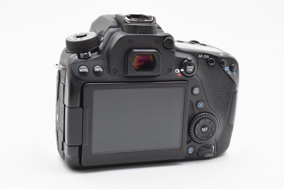保証付き/デジタル一眼レフカメラCanon EOS 80D標準レンズセット