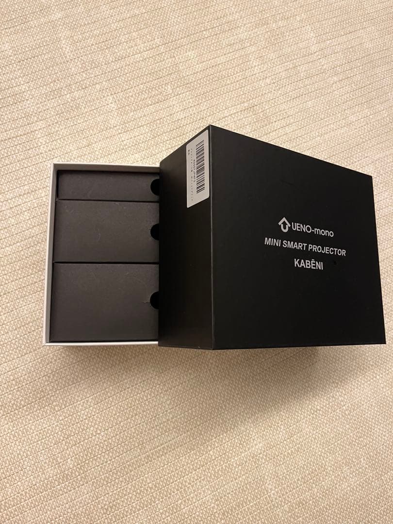 カベーニ　モバイルプロジェクター ブラック