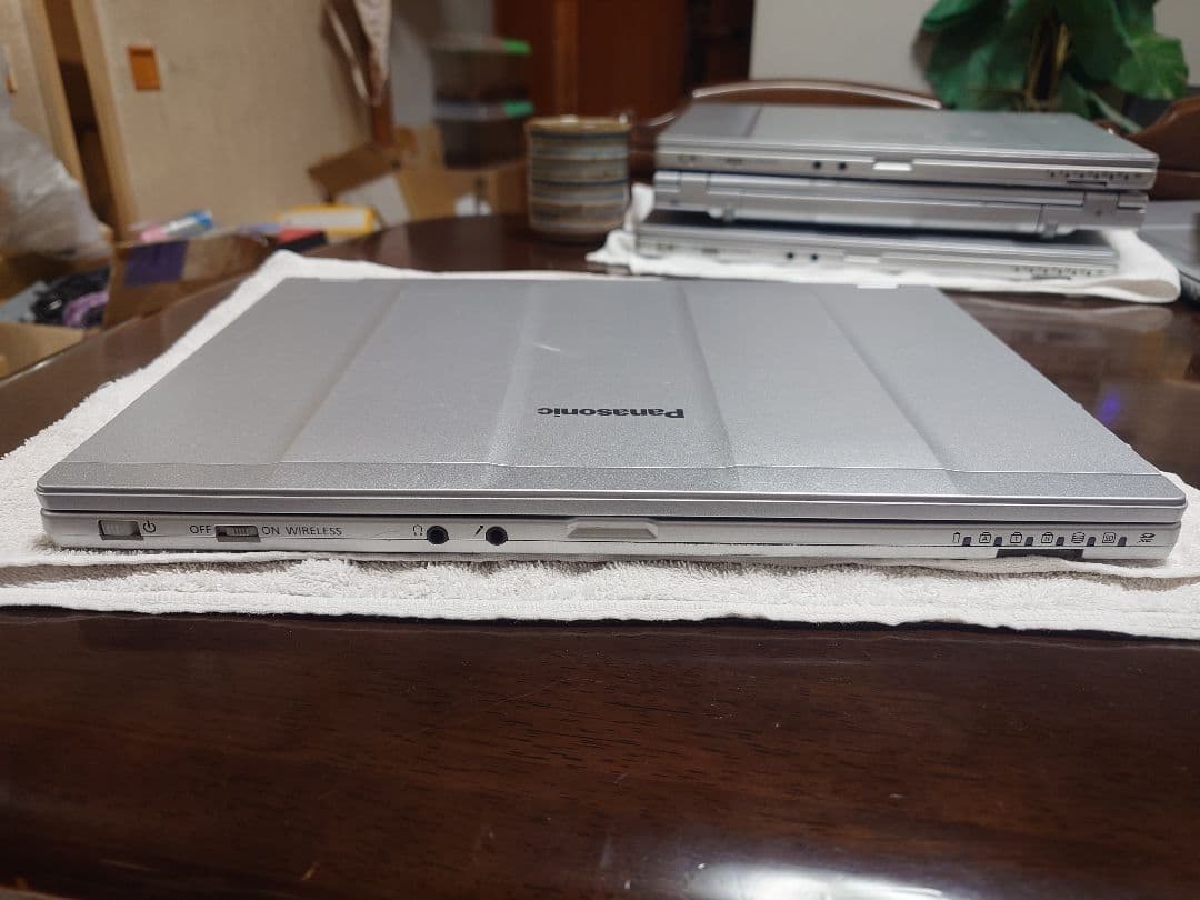 ①Panasonic ノートパソコン CF-LX4EDHCS