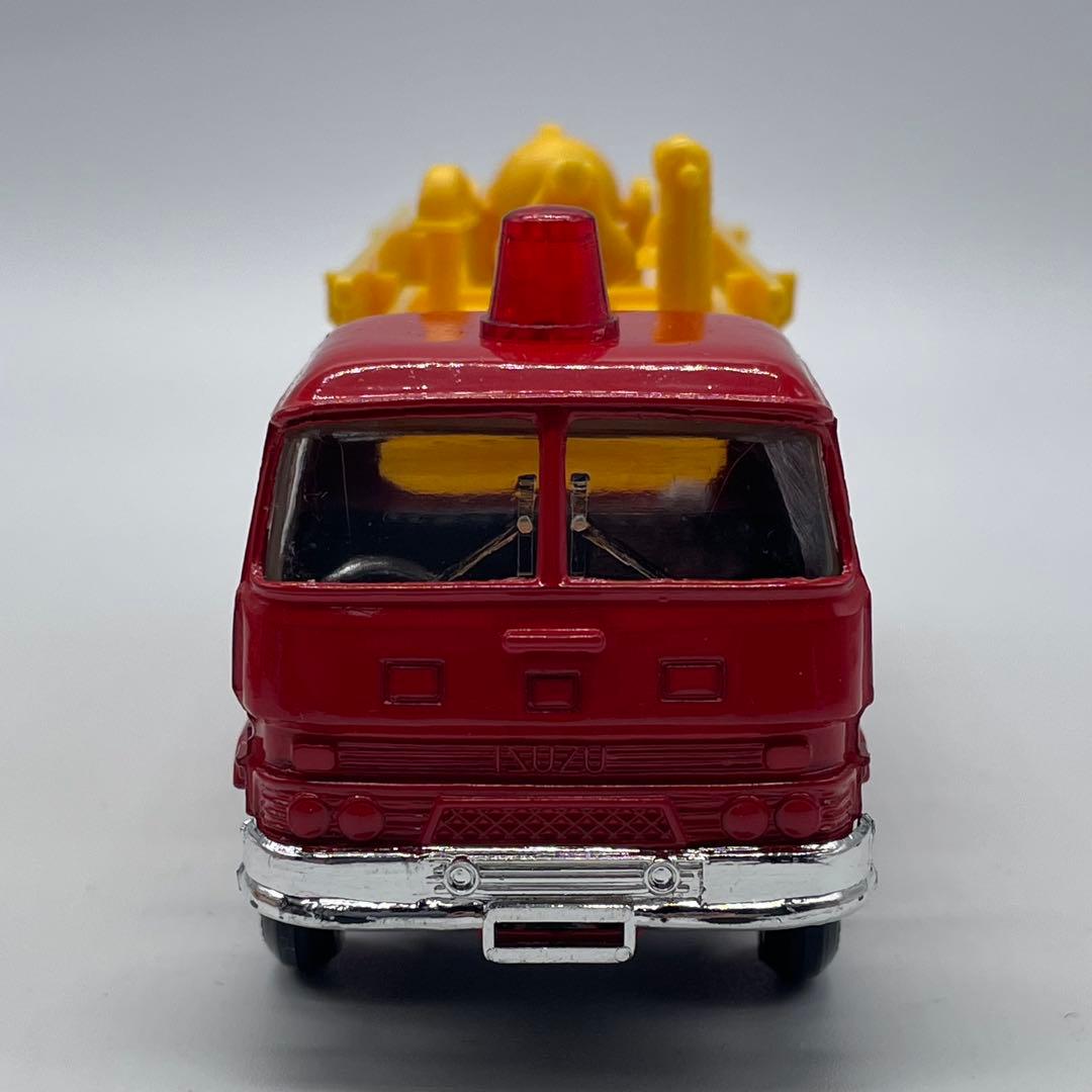 【ダイヤペット】いすゞ 化学消防車