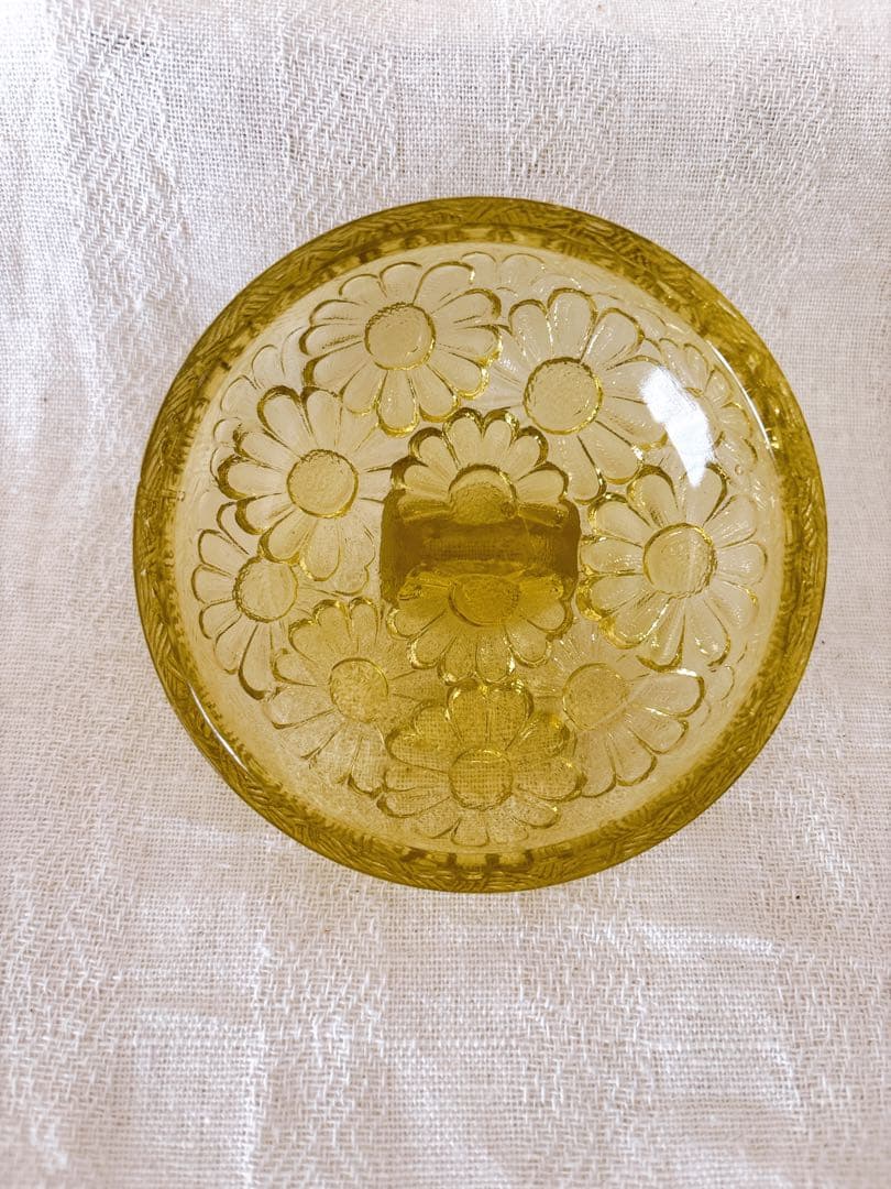 フランスブロカント　デイジーの小物入れ