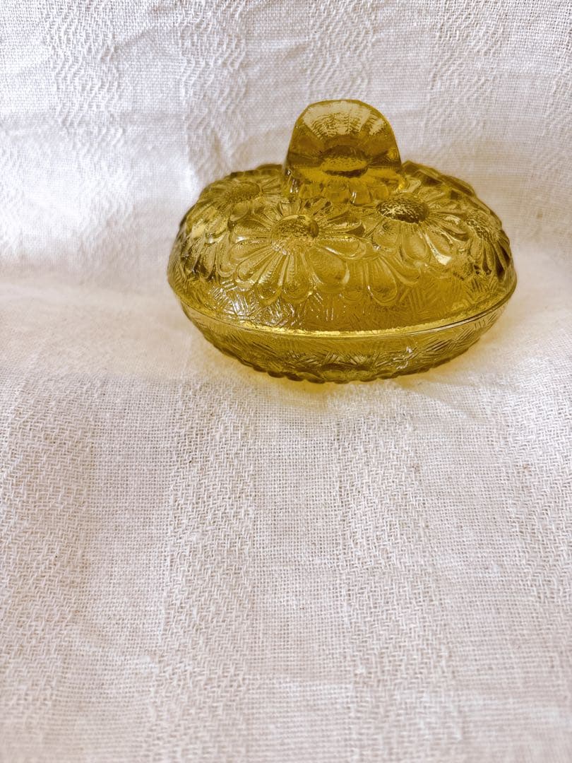 フランスブロカント　デイジーの小物入れ