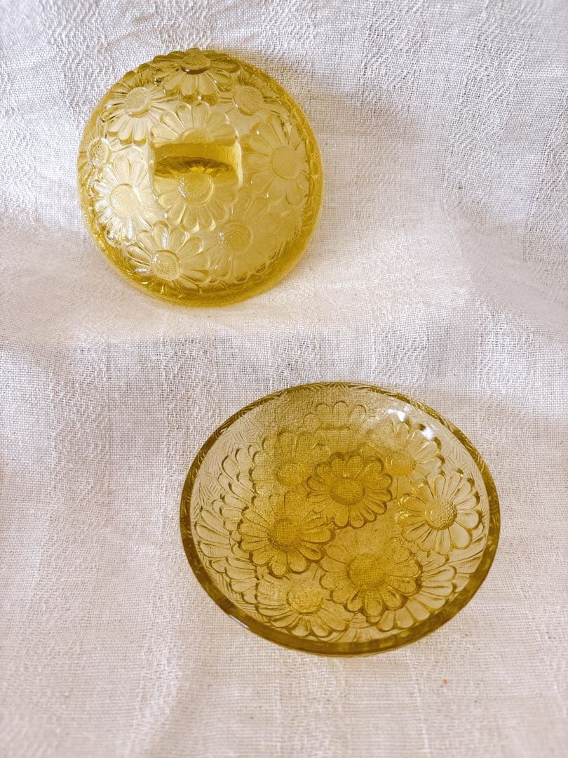 フランスブロカント　デイジーの小物入れ