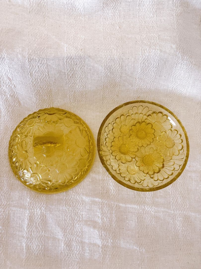 フランスブロカント　デイジーの小物入れ