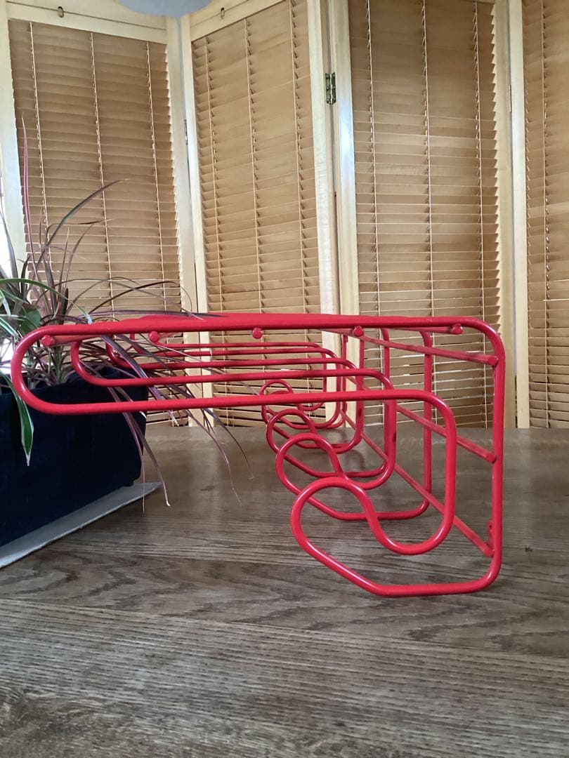 ワイヤー　ラック　棚　70s レトロ　ポップ　レッド　壁掛け棚　壁 昭和 ラック