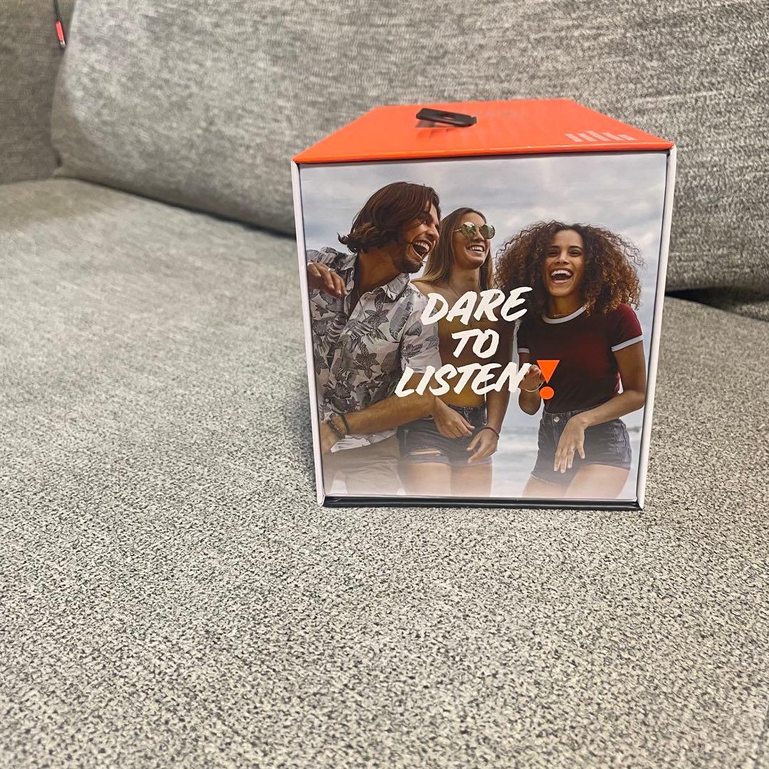 JBL CHARGE 5 Bluetoothスピーカー　新品未開封　ホワイト