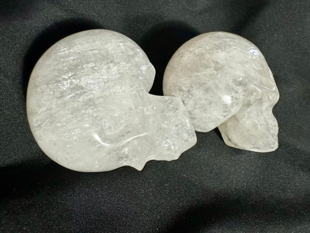 天然水晶　手彫り　髑髏　スカル2体