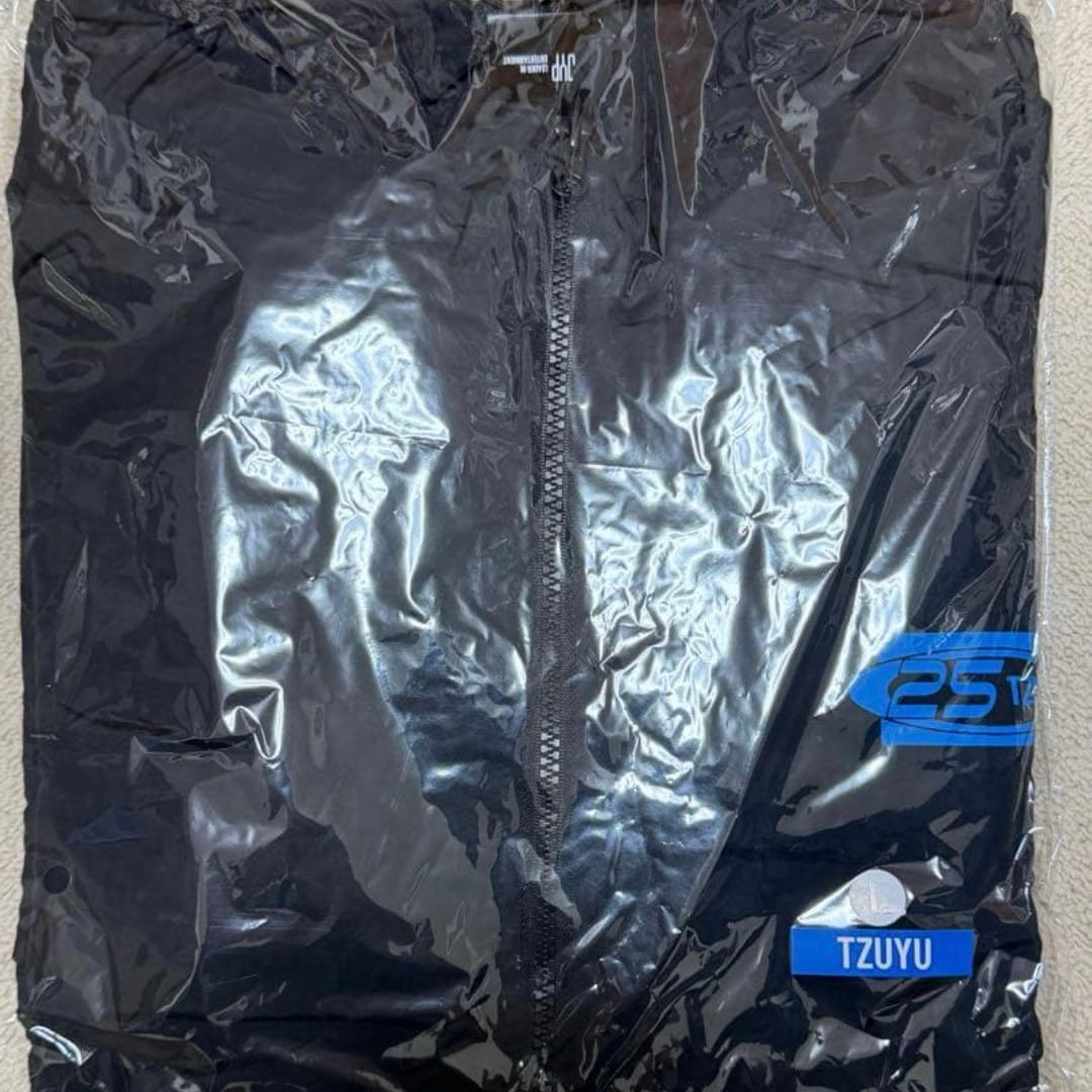 TWICE ツウィ ウィンドブレーカー ウィンブレ L Ｌ 黒 ブラック