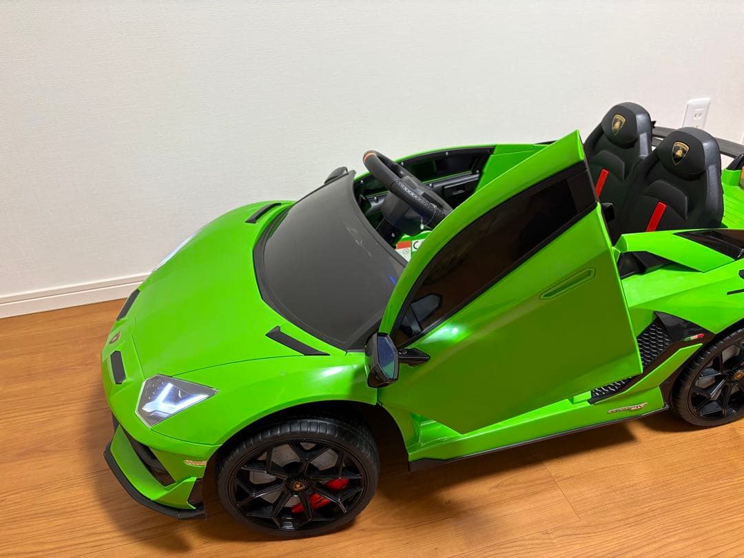電動乗用カー 電動乗用ラジコンカーLAMBORGHINI AVENTA