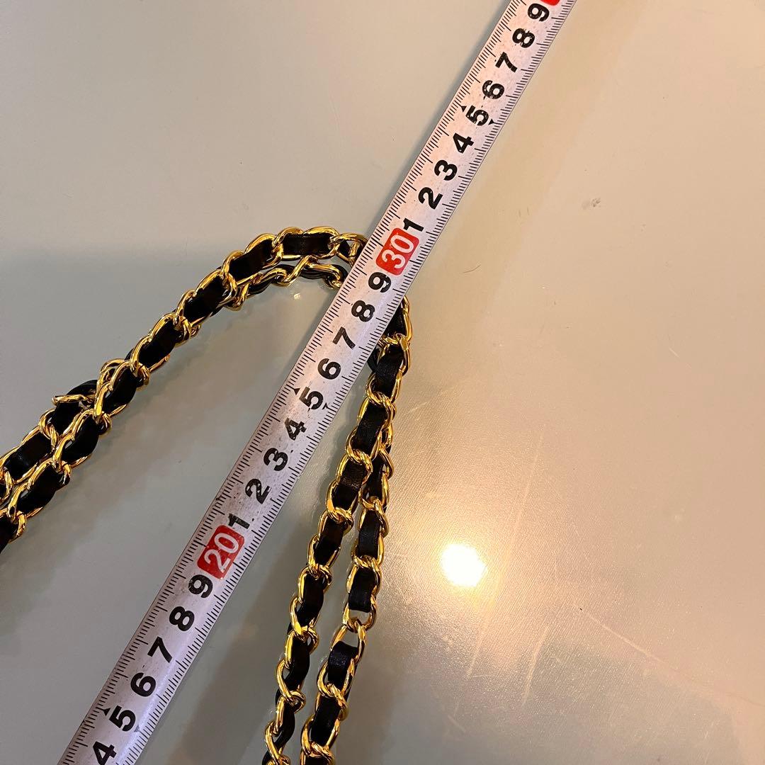 CHANEL ブラックレザー ショルダーバッグゴールド
