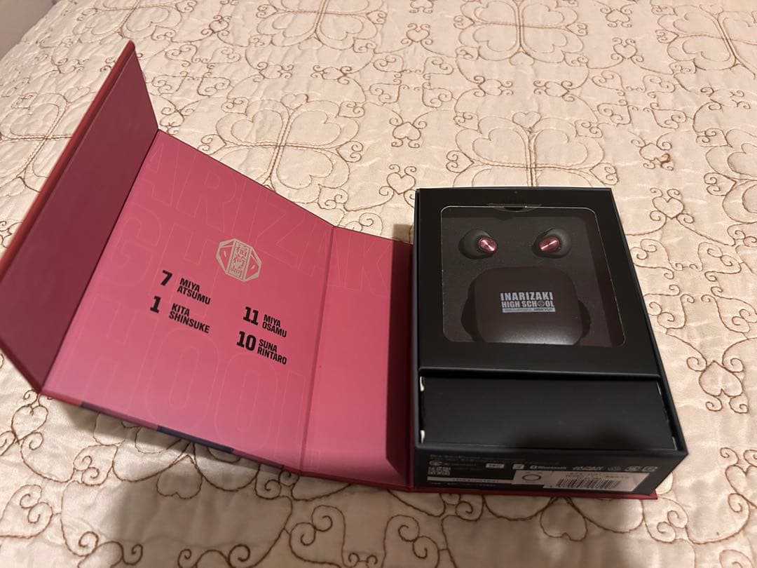 AVIOT × ハイキュー！！ コラボイヤホン 稲荷崎モデル