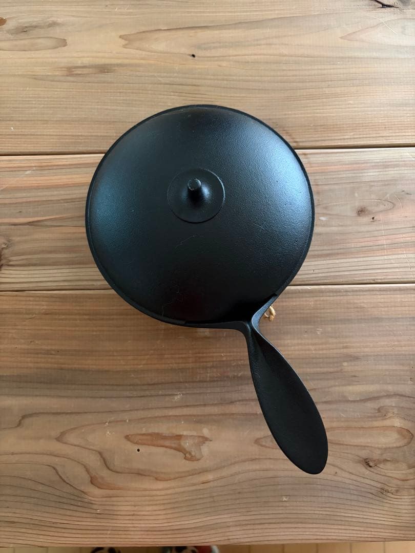 栗原はるみ　南部鉄器 フライパン　小笠原陸兆 　デザイン　19cm