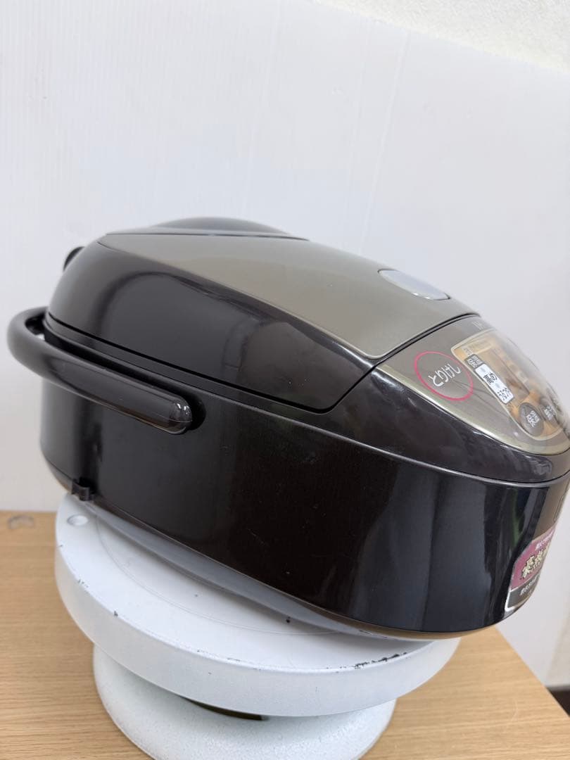 象印 IH炊飯器 NP-VJ10（5.5合）ブラウン 2019年製
