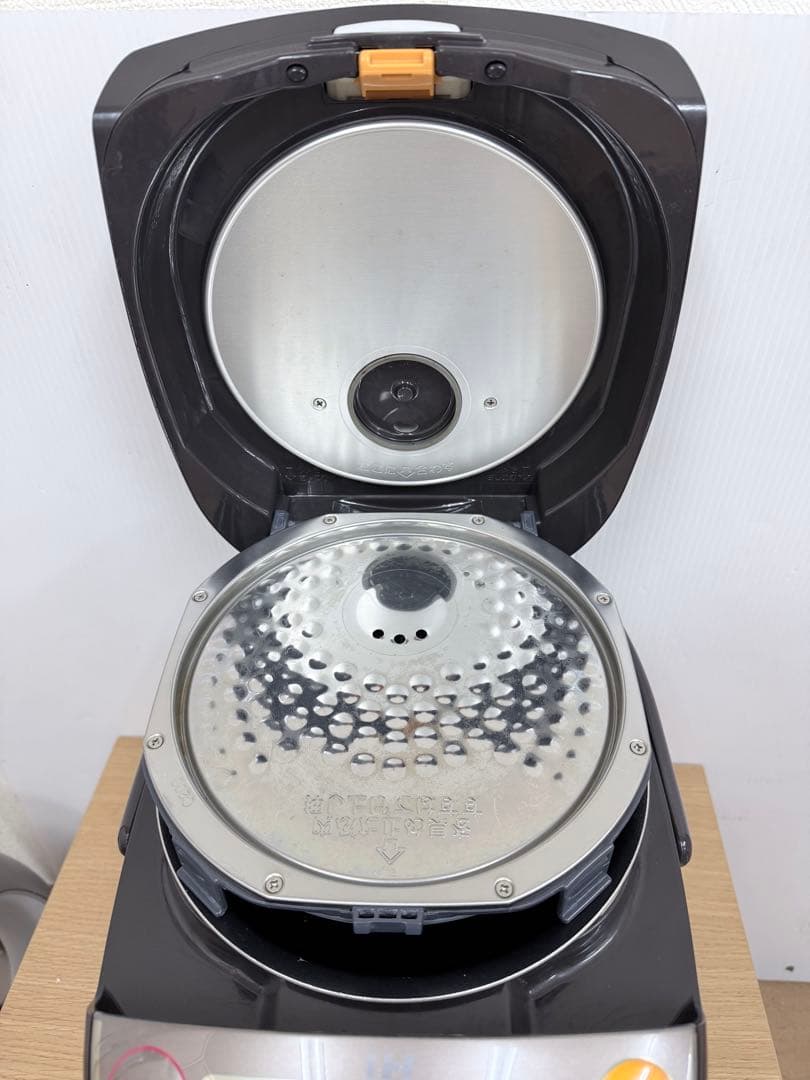象印 IH炊飯器 NP-VJ10（5.5合）ブラウン 2019年製