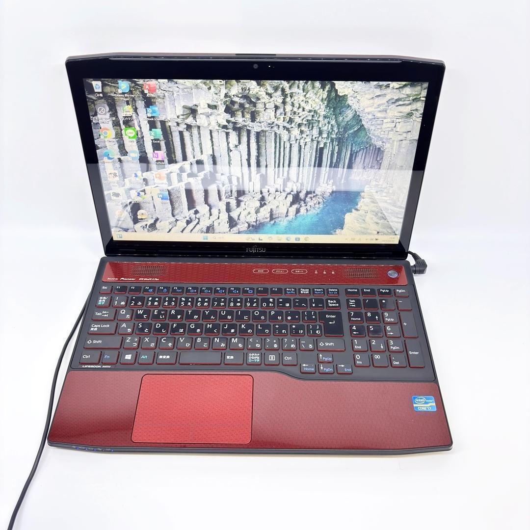 富士通 ノートパソコン Corei7 新品SSD オフィス付 Win11 A40