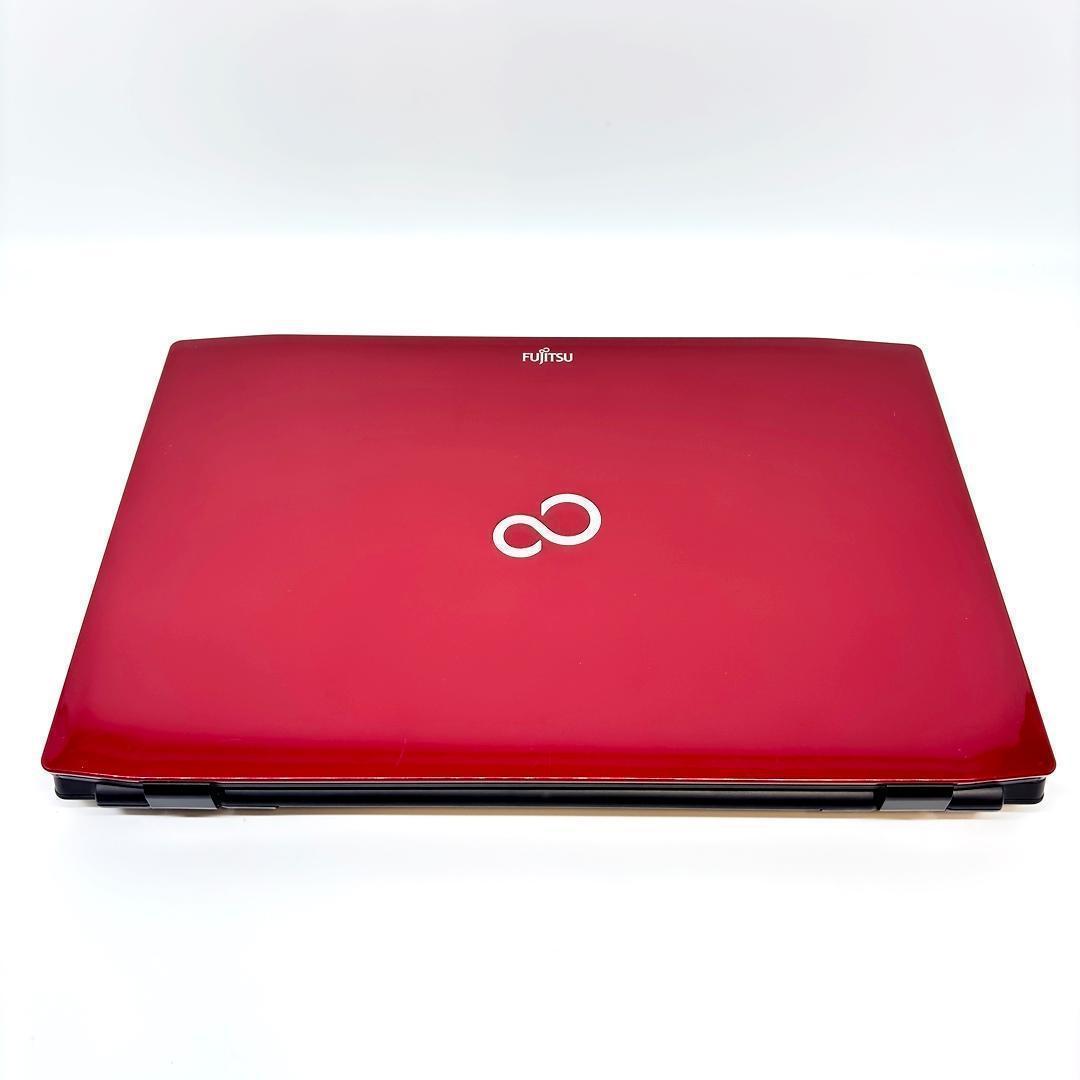 富士通 ノートパソコン Corei7 新品SSD オフィス付 Win11 A40