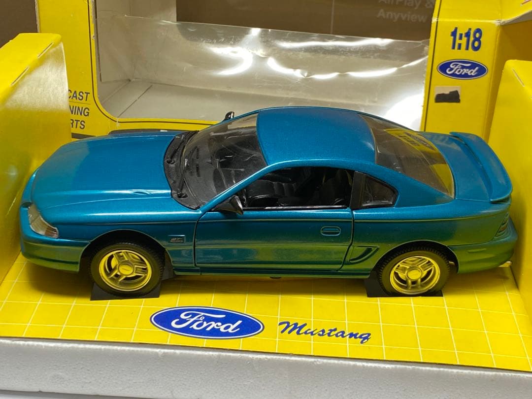 ジョエフエボリューション　フォード　マスタング　GT 1994 1/18