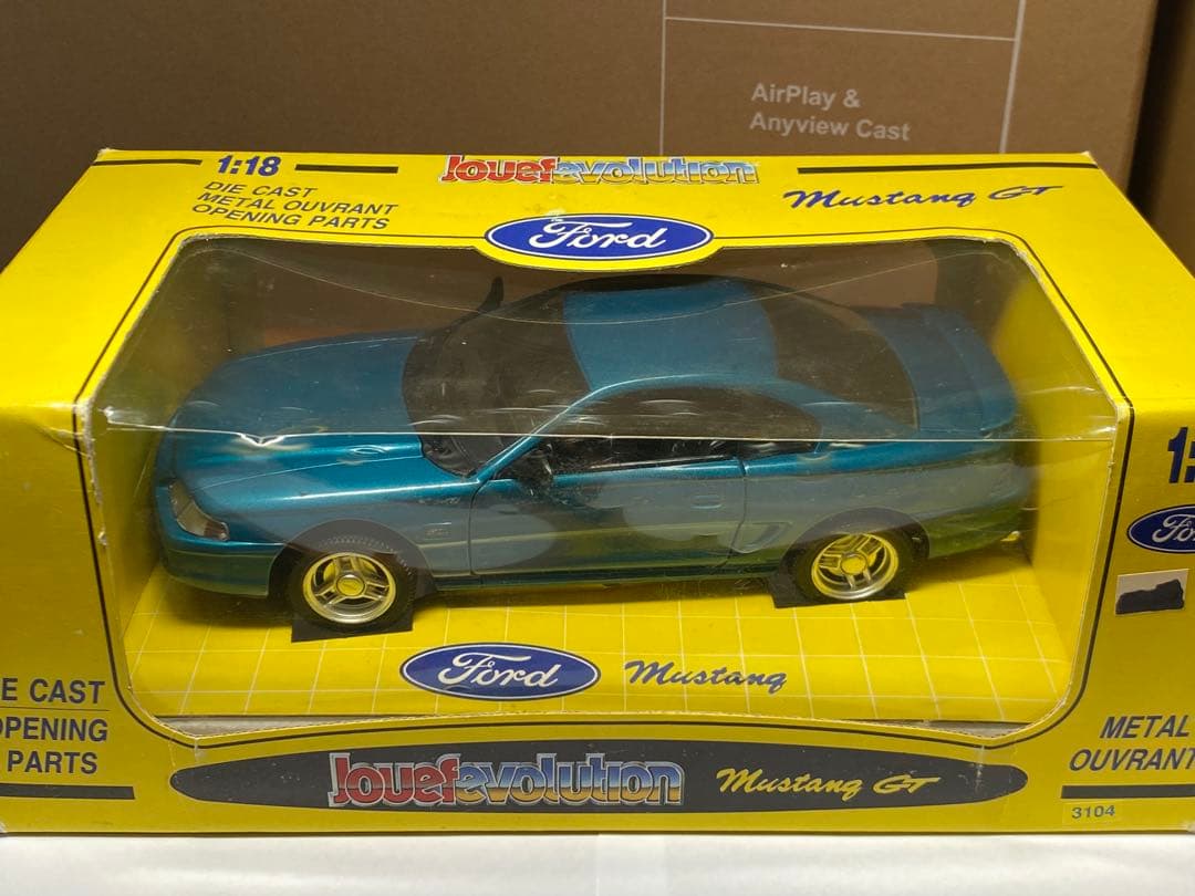 ジョエフエボリューション　フォード　マスタング　GT 1994 1/18