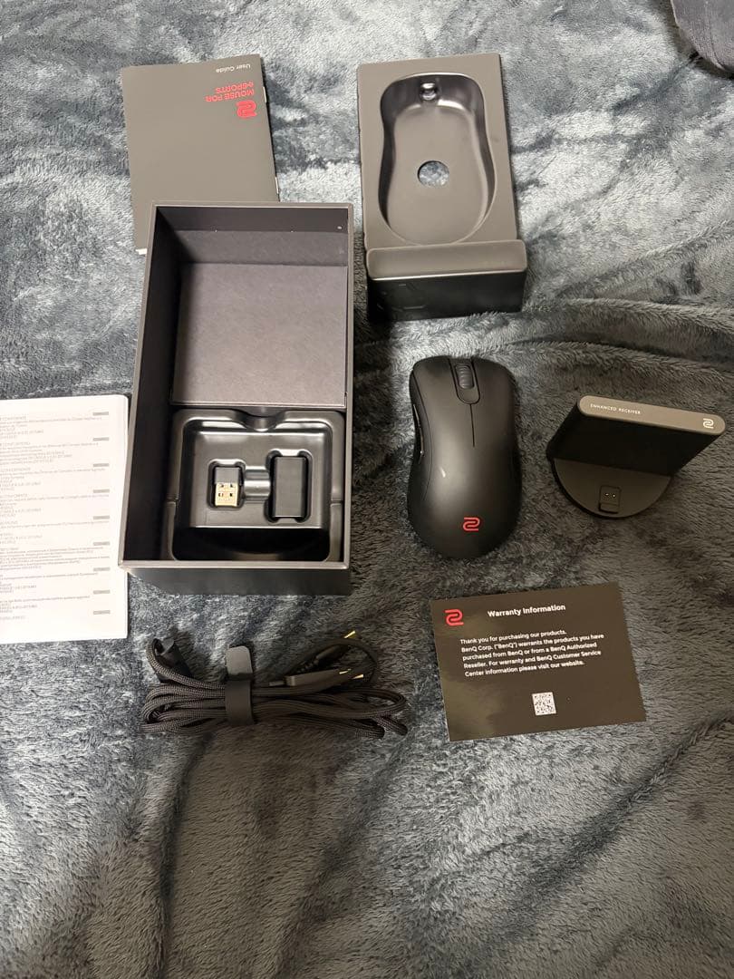 使用回数1回[新品同様]BenQ EC3-CW