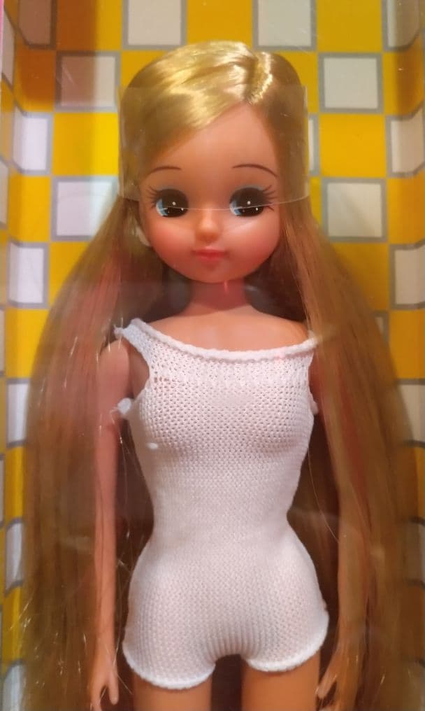 厳選 リカちゃんキャッスル DSモデル 日焼け肌 リカちゃん 新品未開封