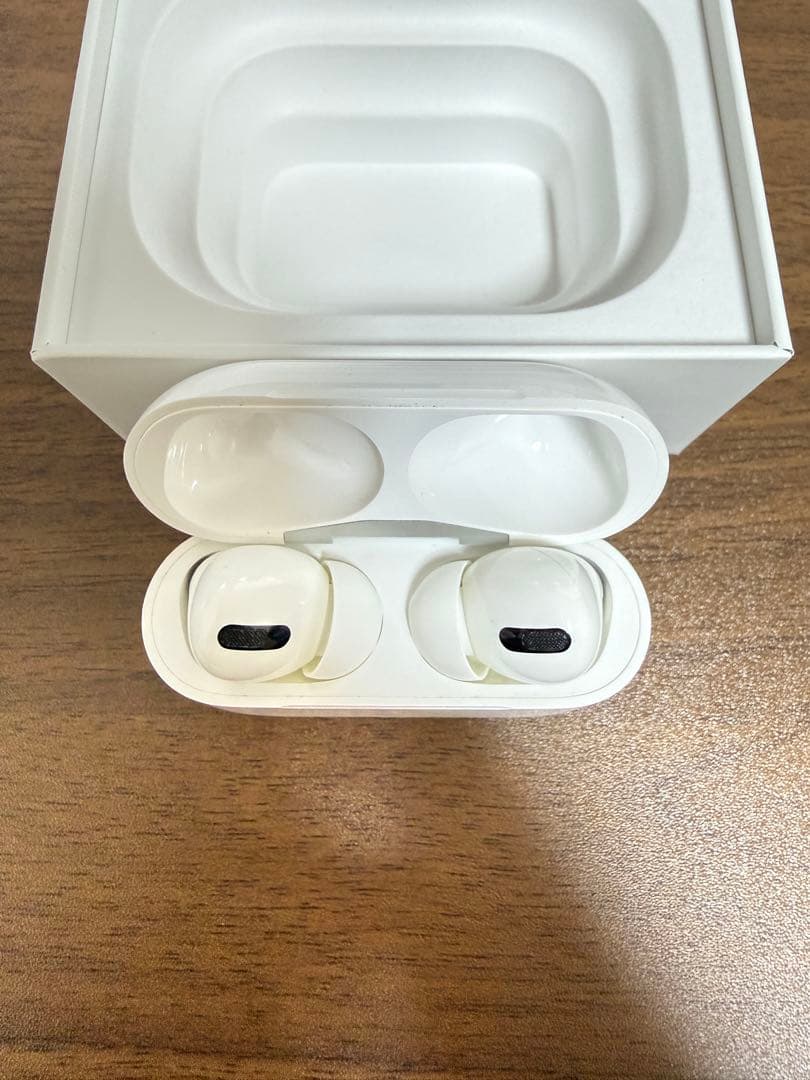Apple AirPods Pro 第1世代