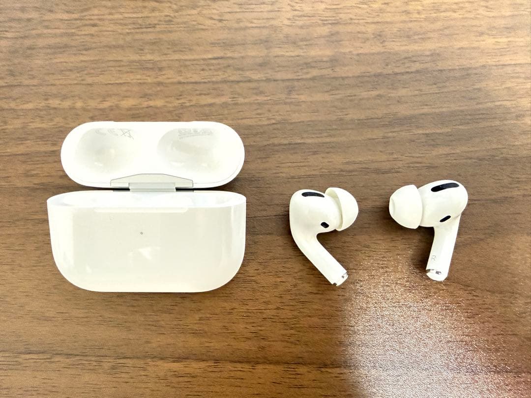 Apple AirPods Pro 第1世代