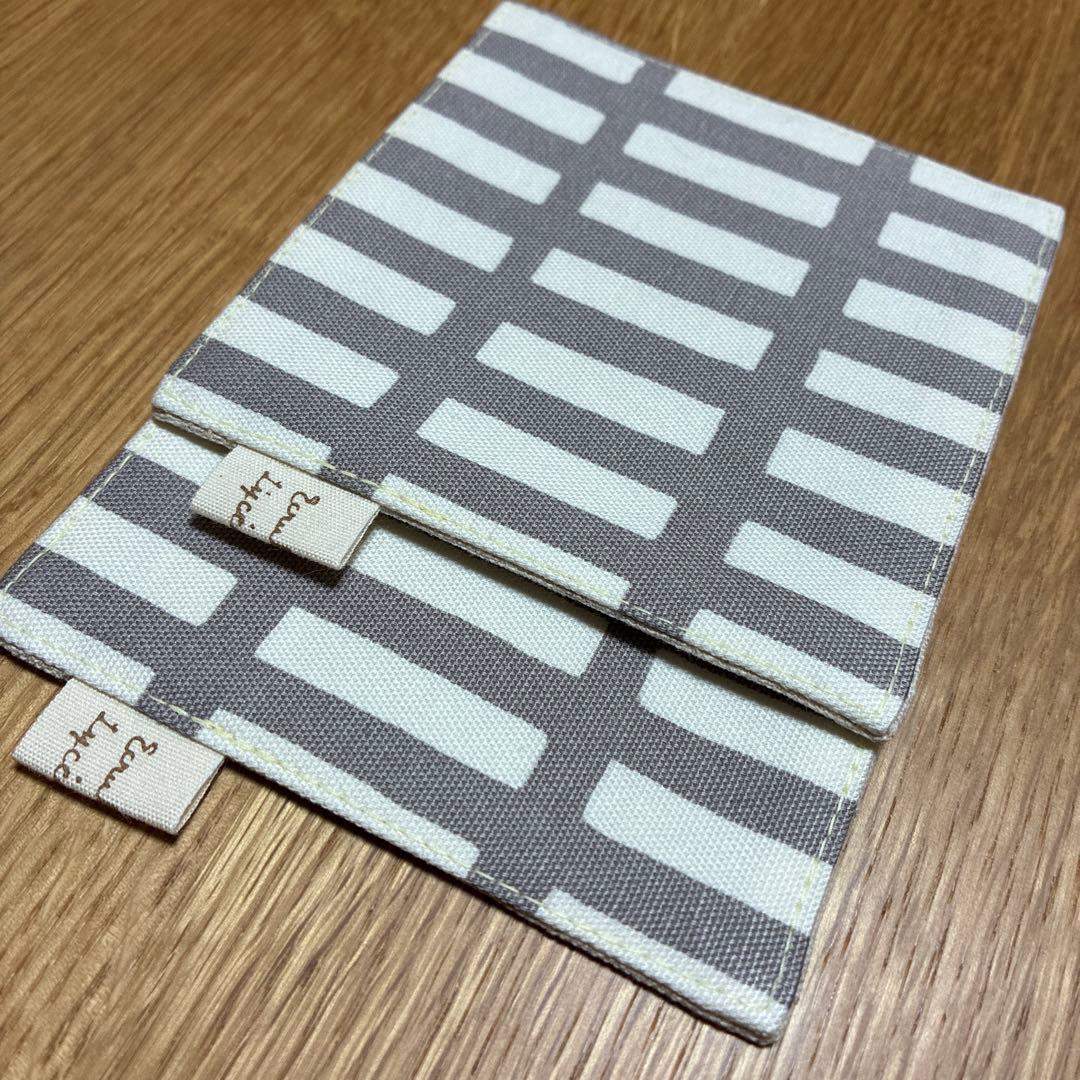 ちー ハンドメイド コースター 格子柄2枚＆ポットマット 鍋敷き いちご柄